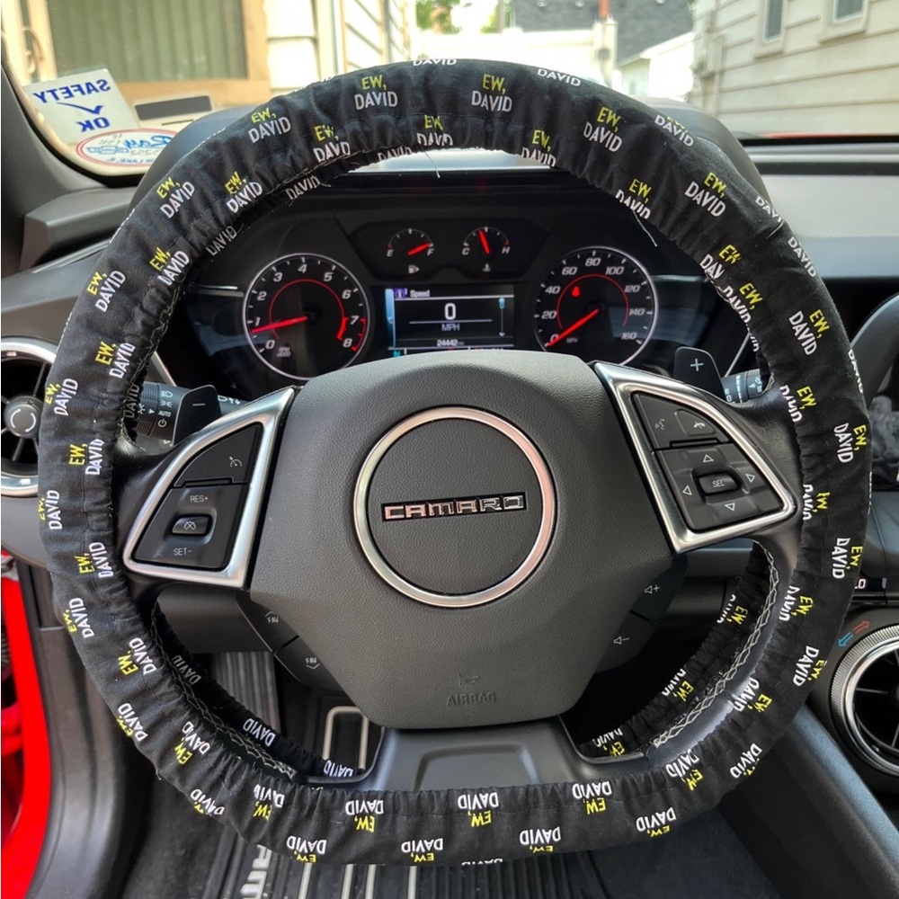 Steering wheel cover